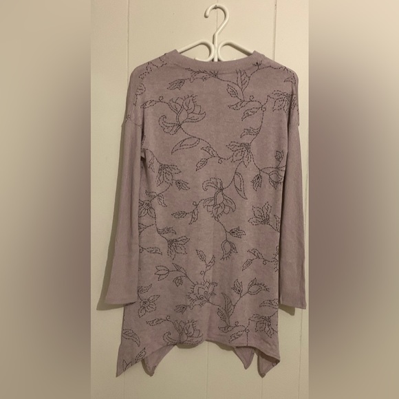 (2 for $30) Reitmans Long Sleeve Tunic, Excellent Used Condition Size x small - Picture 3 of 6